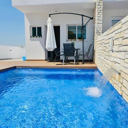 Melanos Residence 2 Bdrm Townhouse With Private Pool Хлоракас Экстерьер фото